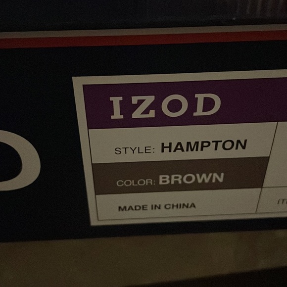- - Men’s IZOD memory foam shoes - Picture 4 of 5